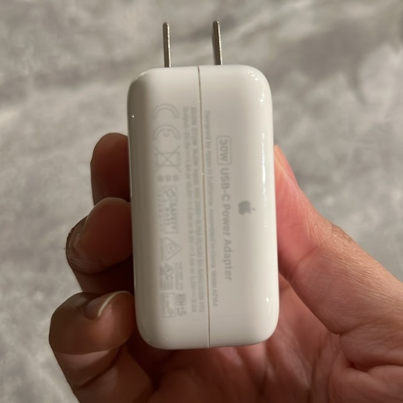 Apple USB C block with iPhone charger - Picture 3 of 3